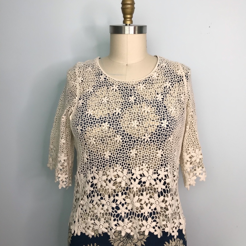 Crochet Top Daisy Design - Picture 2 of 6